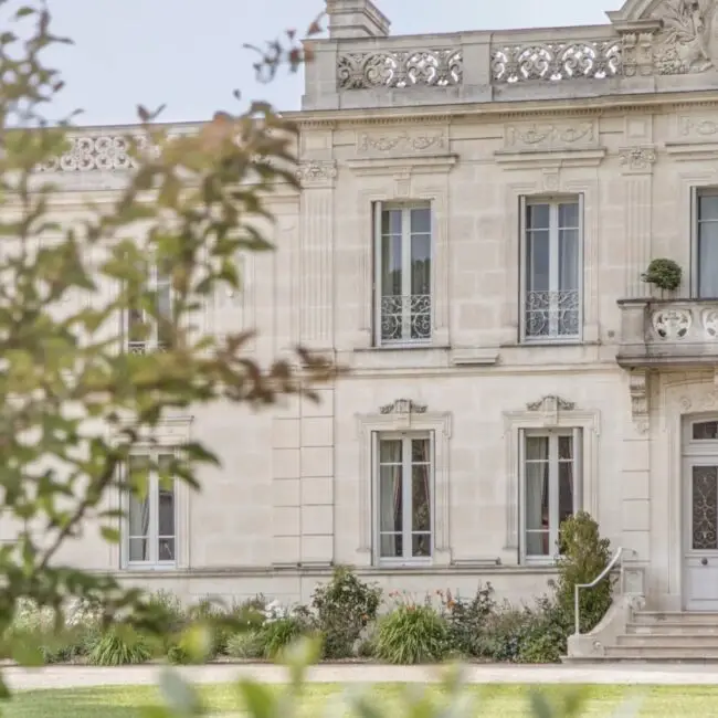 la-nauve-cognac french promise luxury travel