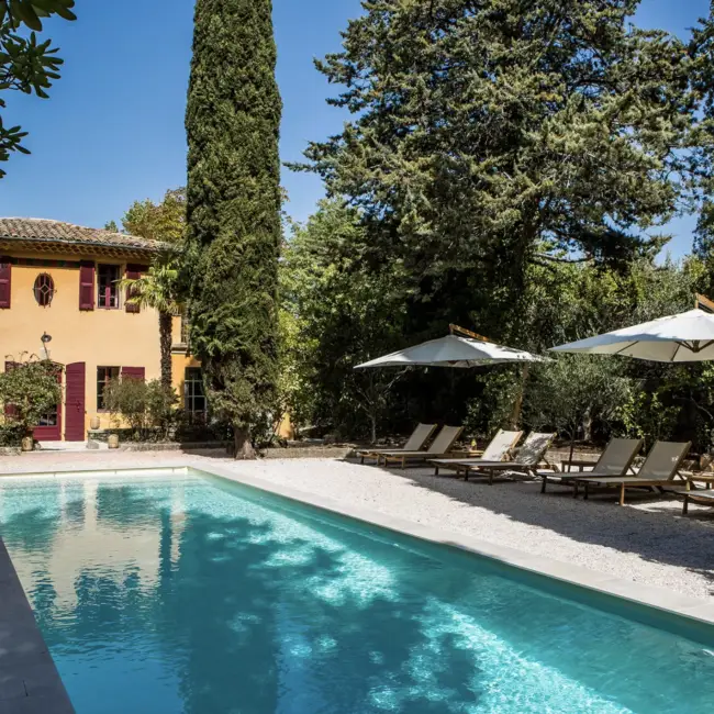 luxury villa aix-en-provence travel