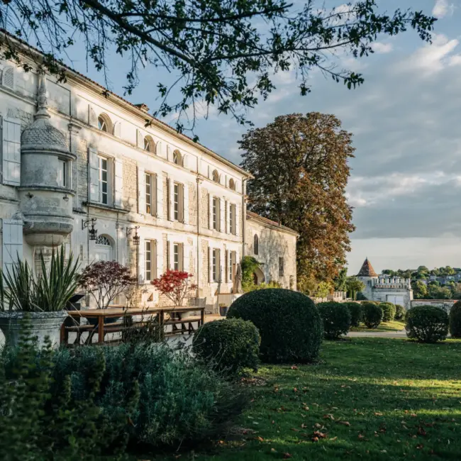 cognac luxury villa rental france