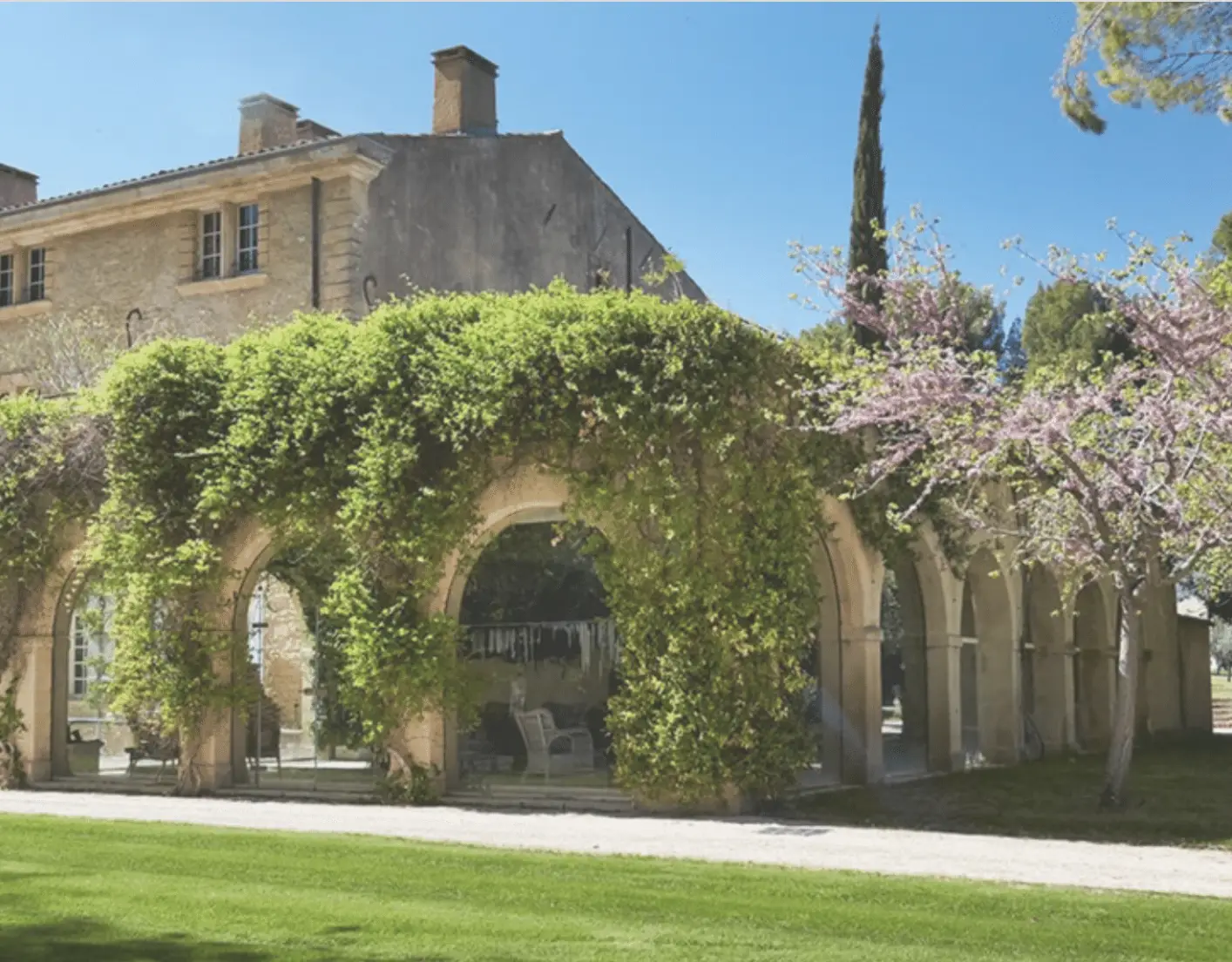 provence luxury villa gordes travel