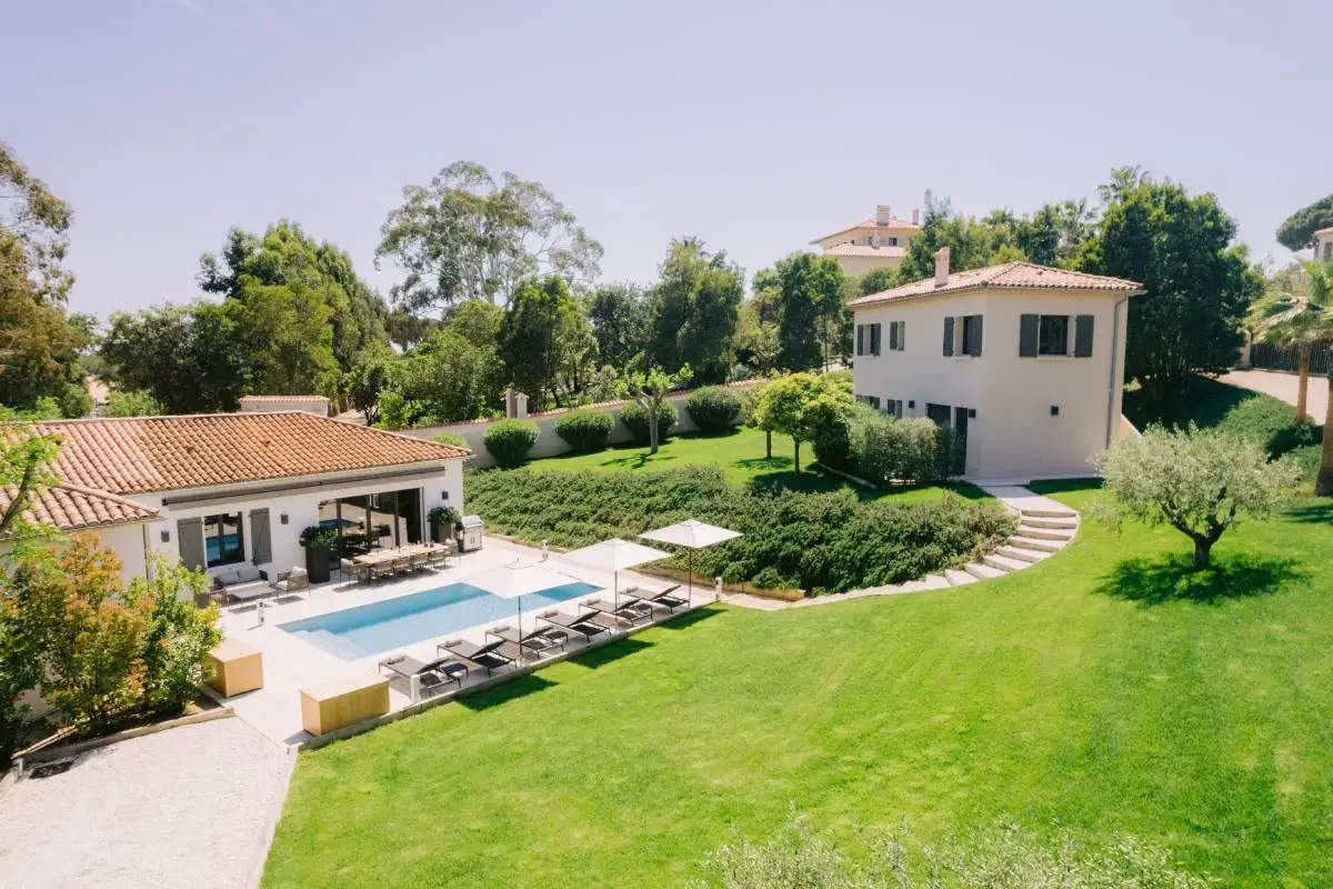 luxury french riviera villa south of france travel