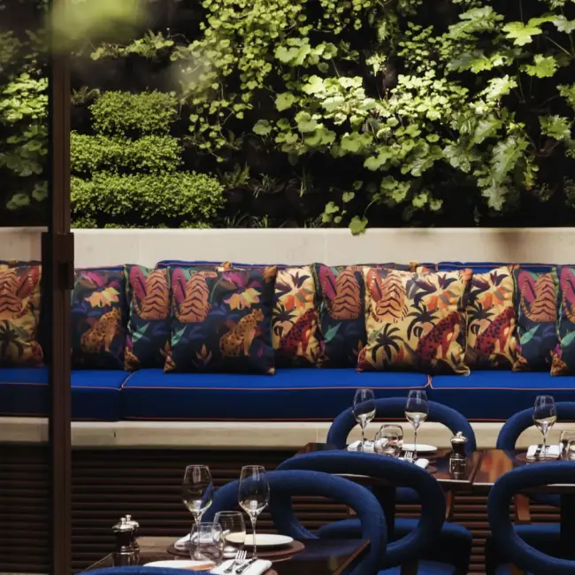 Maison Barrière Vendôme luxury paris travel advisors