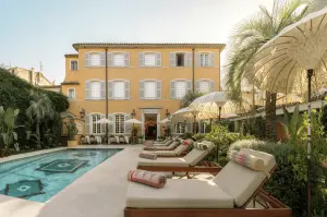 Pan Deï Palais saint-tropez luxury travel